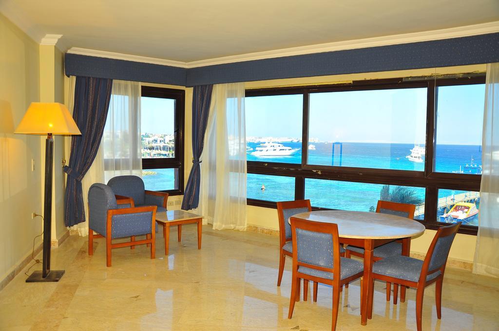 Alia Beach Resort 洪加達 客房 照片